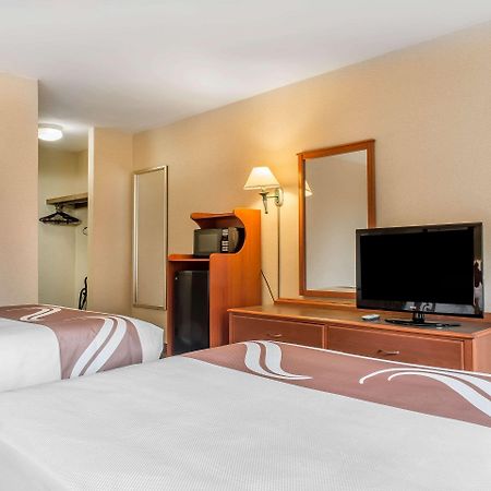 Quality Inn Hermitage Экстерьер фото