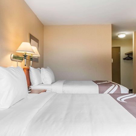 Quality Inn Hermitage Экстерьер фото