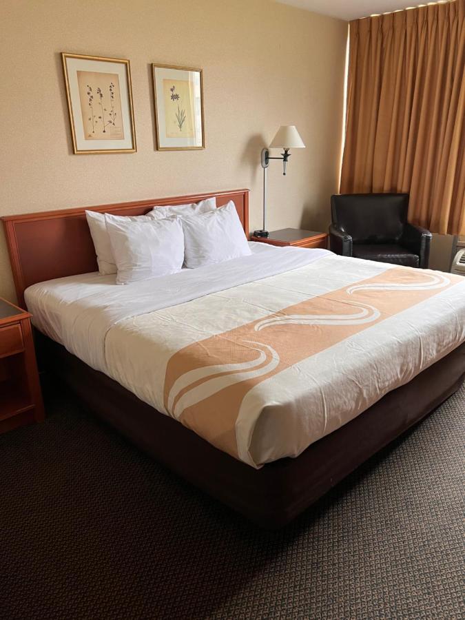 Quality Inn Hermitage Экстерьер фото