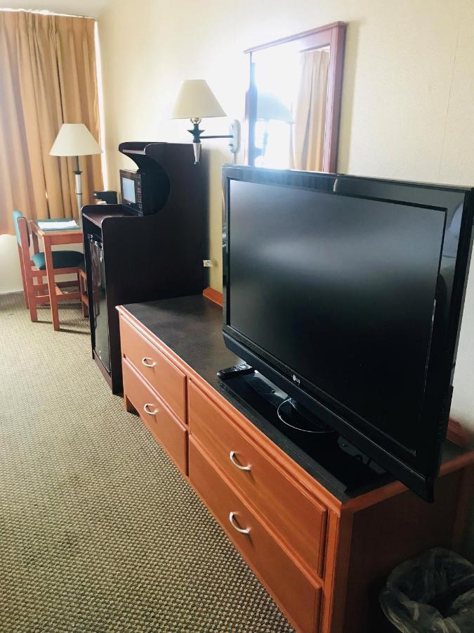 Quality Inn Hermitage Экстерьер фото